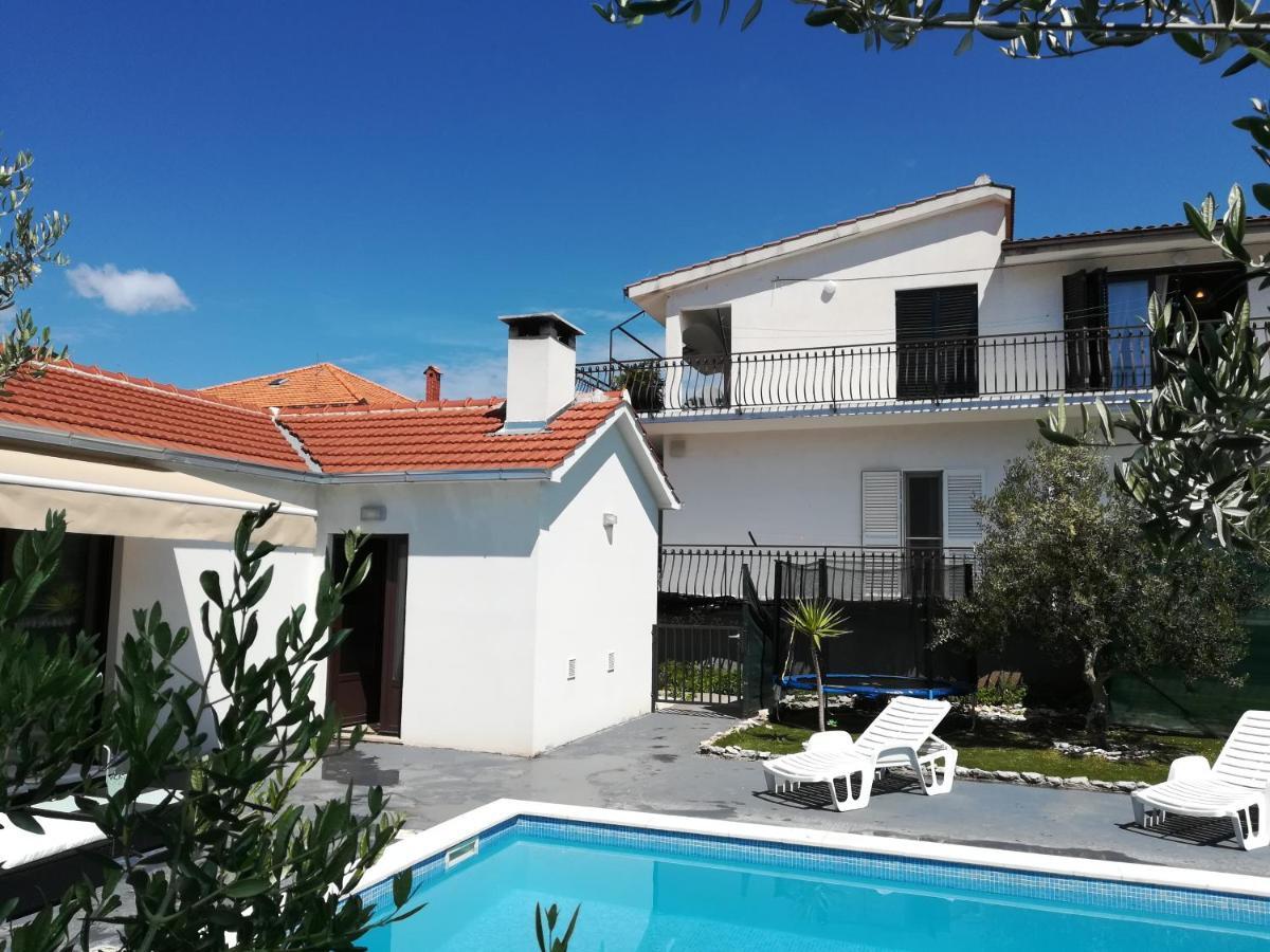 Villa Bellava Trogir Exteriör bild